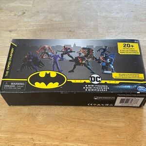 DC Comics Superhero Mini Figures Set - Black and Yellow
